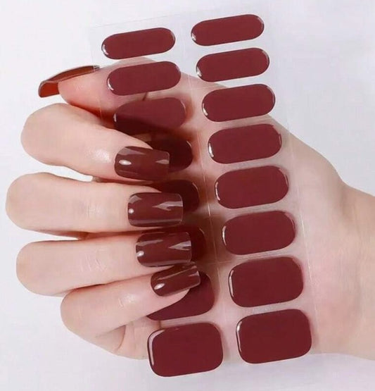 UÑAS EN GEL ADHESIVAS